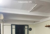 Cho thuê căn hộ Tập thể Phố Cát Linh, DTSD 75m2, 3 ngủ, 7 triệu ở hộ gia đình (có thương lượng)